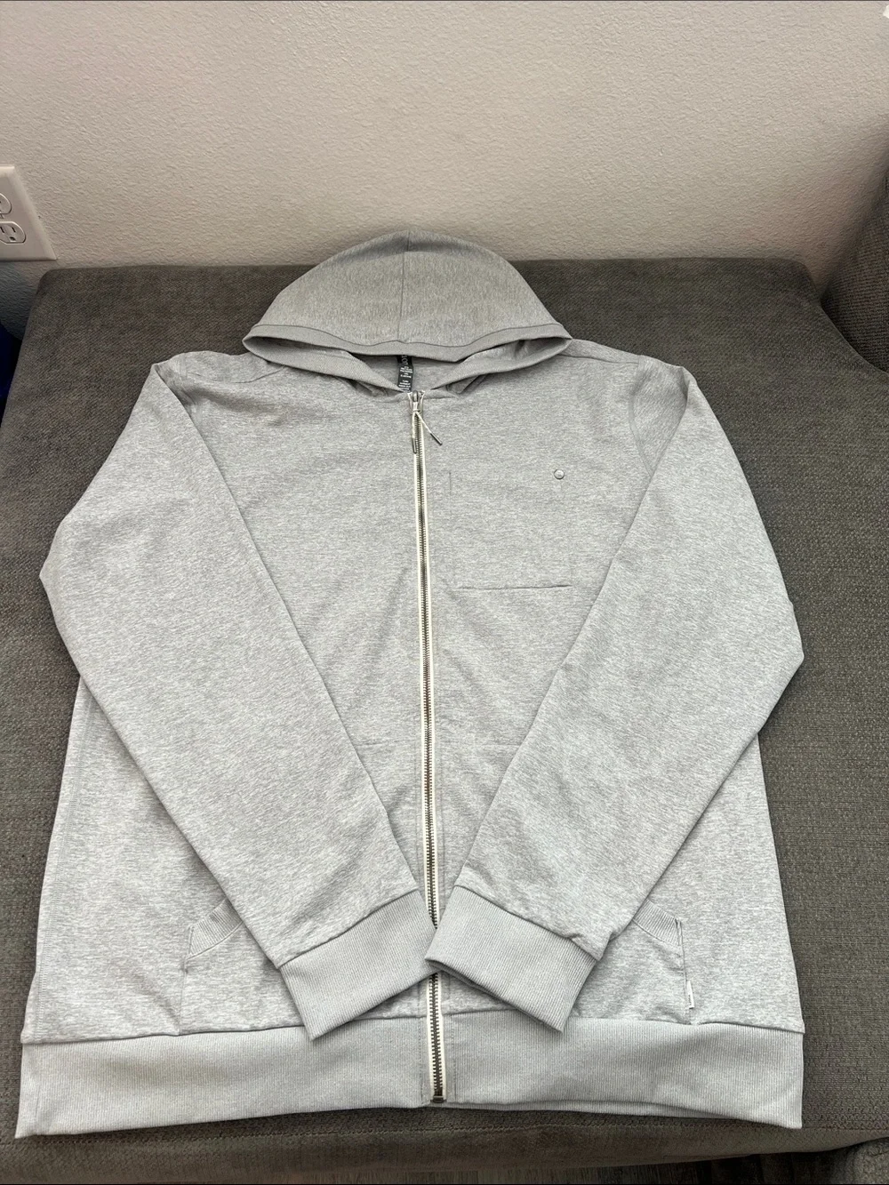 Vuori Heather Gray Full-Zip Hooded Sweater